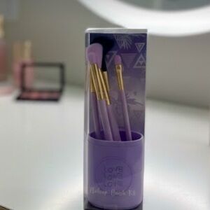 Purple Makeup Brush Set